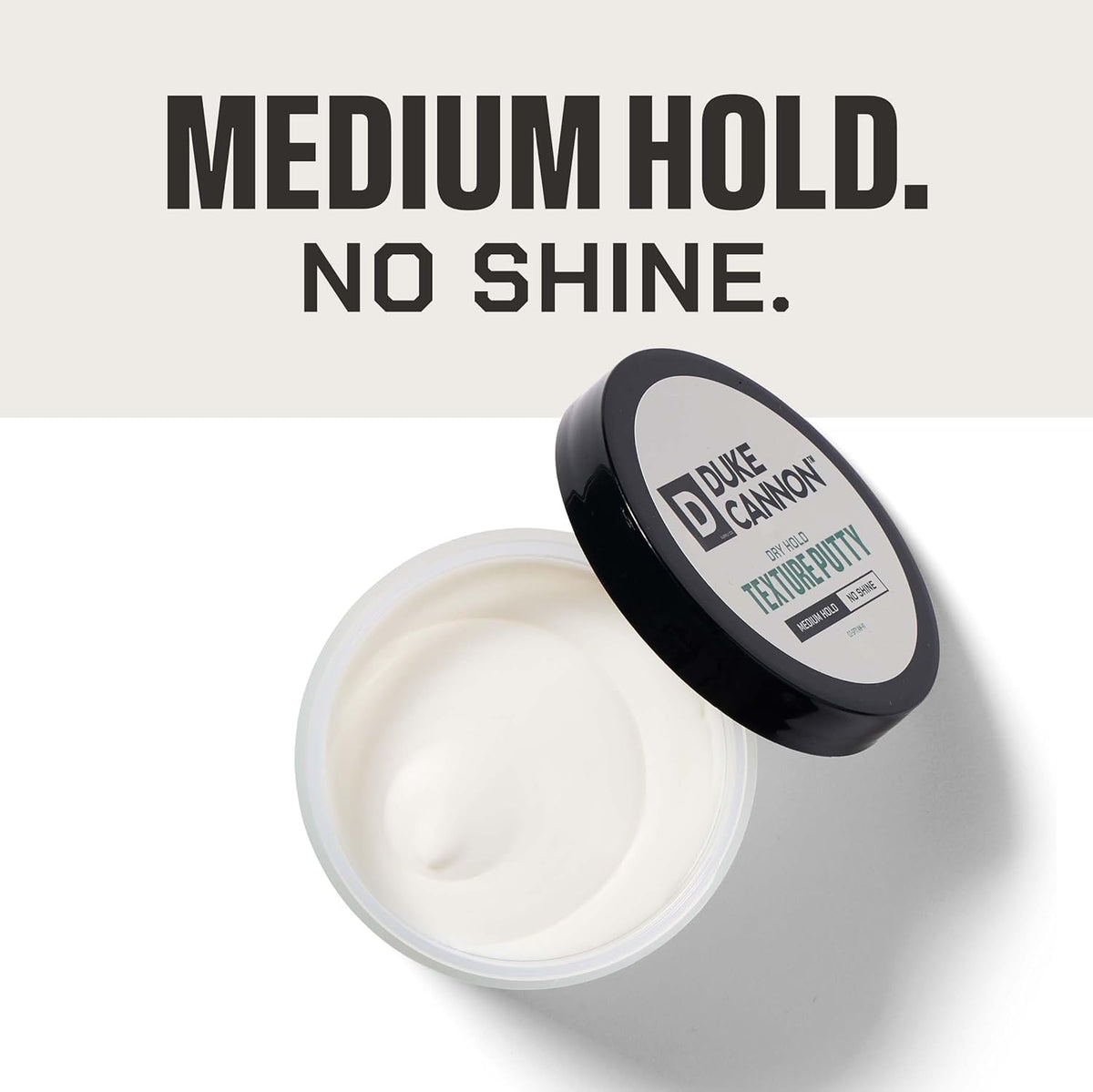 Duke Cannon Pâte Texturisante Dry Hold 2 oz avec étiquette visible