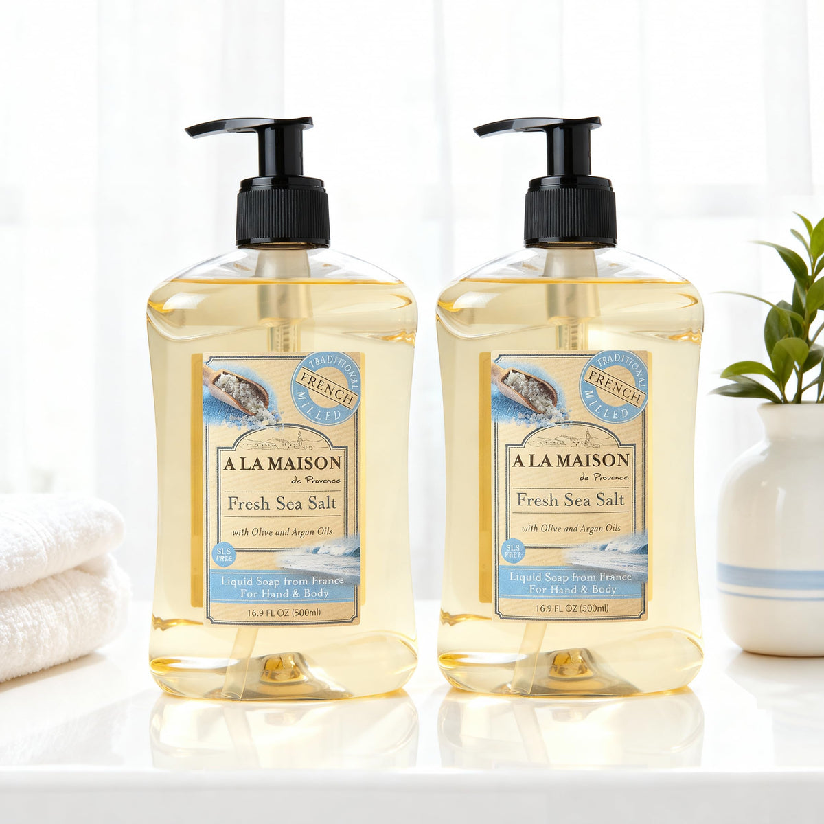 A LA MAISON Savon Liquide Mains au Sel Marin Frais mousse sur les mains