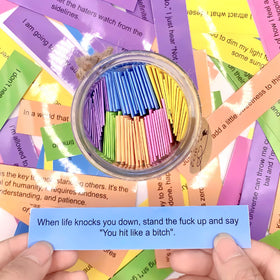 Affirmations positives à l'intérieur du Jar d'Affirmations Positives