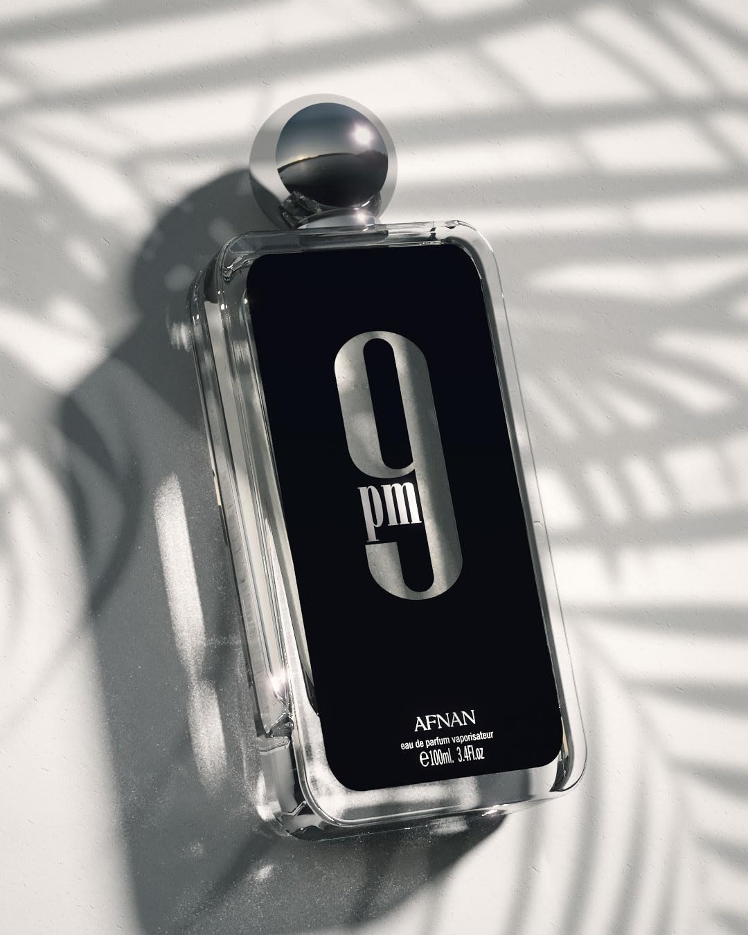 Afnan 9 PM Eau de Parfum pour hommes application sur peau
