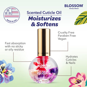 Ambiance relaxante avec l'huile à cuticules Blossom et des fleurs