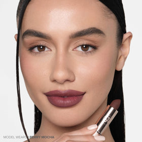 Anastasia Beverly Hills Rouge à Lèvres Mat Full-Pigment avec emballage élégant