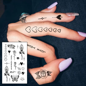 Application d'un tatouage temporaire COKTAK sur le doigt