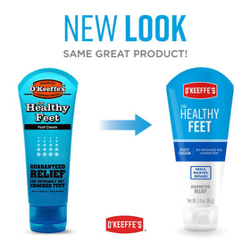 Application de crème pour les pieds sains O'Keeffe's sur les pieds