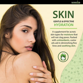 Application de l'huile de ricin sur les sourcils