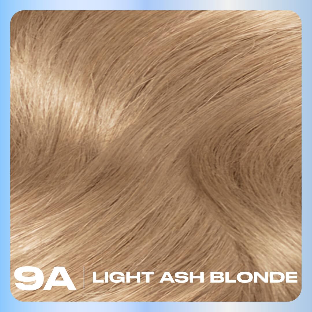 Application de la coloration Clairol Nice'n Easy sur cheveux