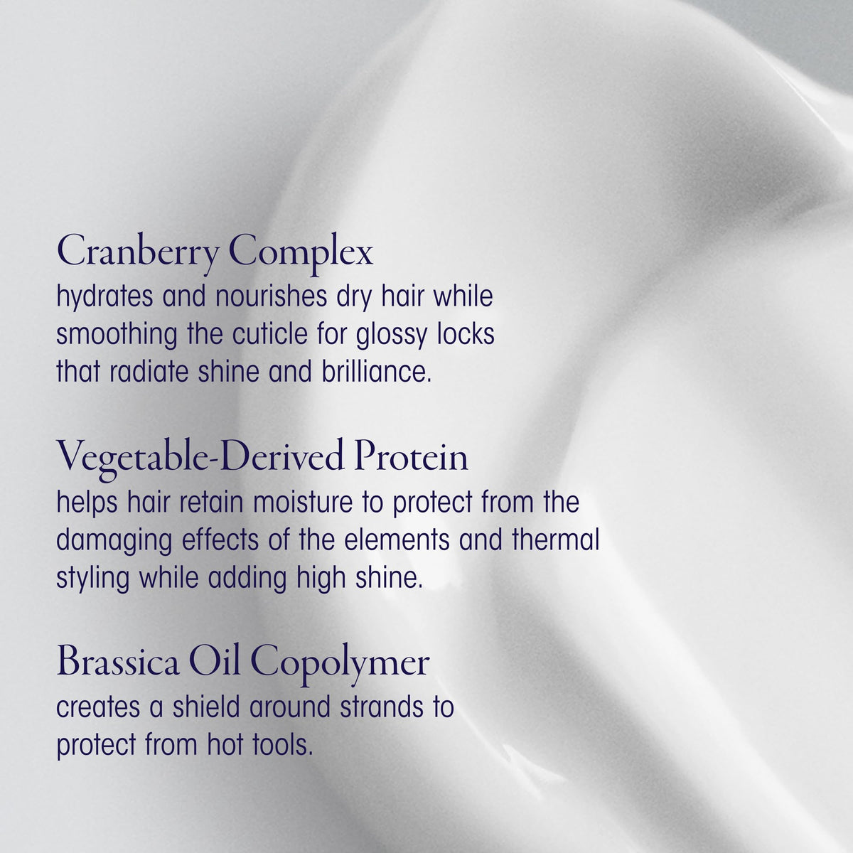 Application de la Crème de Coiffage Hydratante Supershine ORIBE sur des cheveux longs