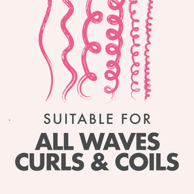 Application de la Crème de Curl sur des cheveux bouclés