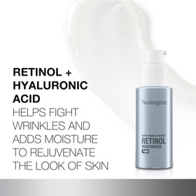 Application de la crème de nuit Neutrogena sur la peau