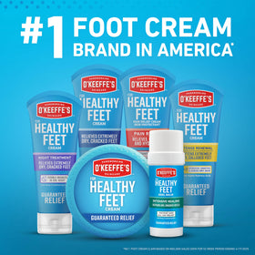 Application de la crème O'Keeffe's sur des pieds fatigués