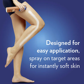 Application de la lotion spray Vaseline Cocoa Radiant sur la peau