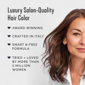 Application de la teinture Madison Reed sur les cheveux