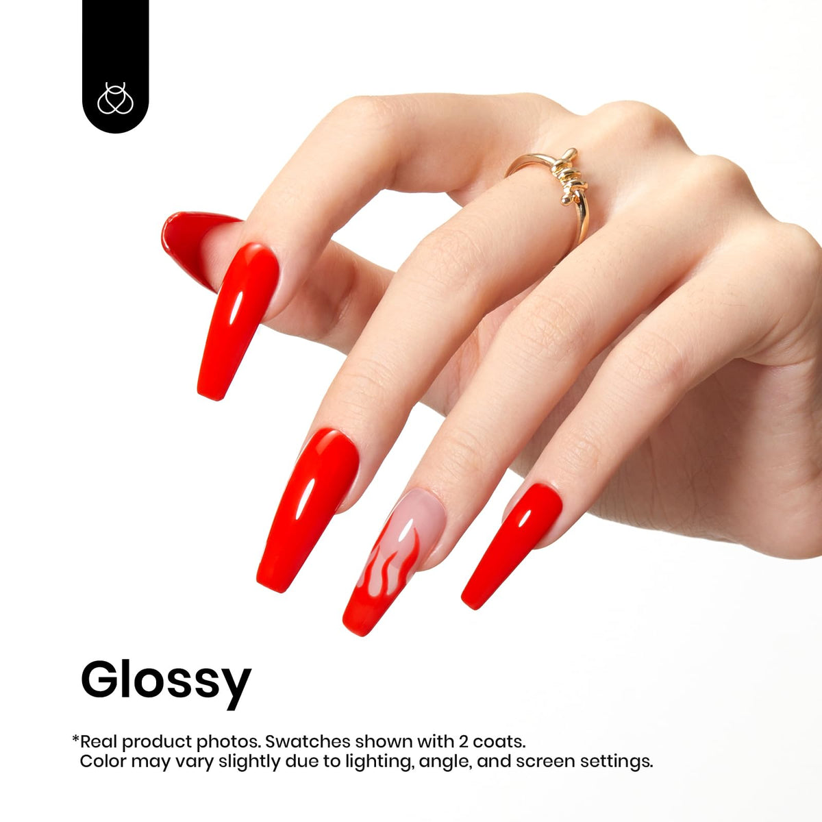 Application de vernis à ongles gel rouge beetles sur des ongles