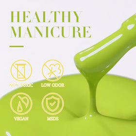 Application de vernis gel Olive Green sur ongles
