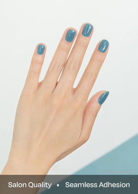 application des bandes de vernis ohora sur des ongles