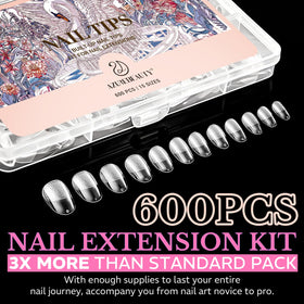 Application des tips d'ongles ovales AZUREBEAUTY sur des ongles naturels