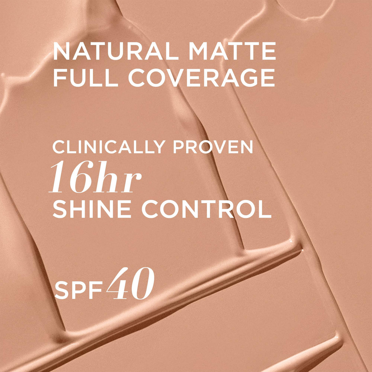 Application du CC+ Cream Mat Naturel sur la main
