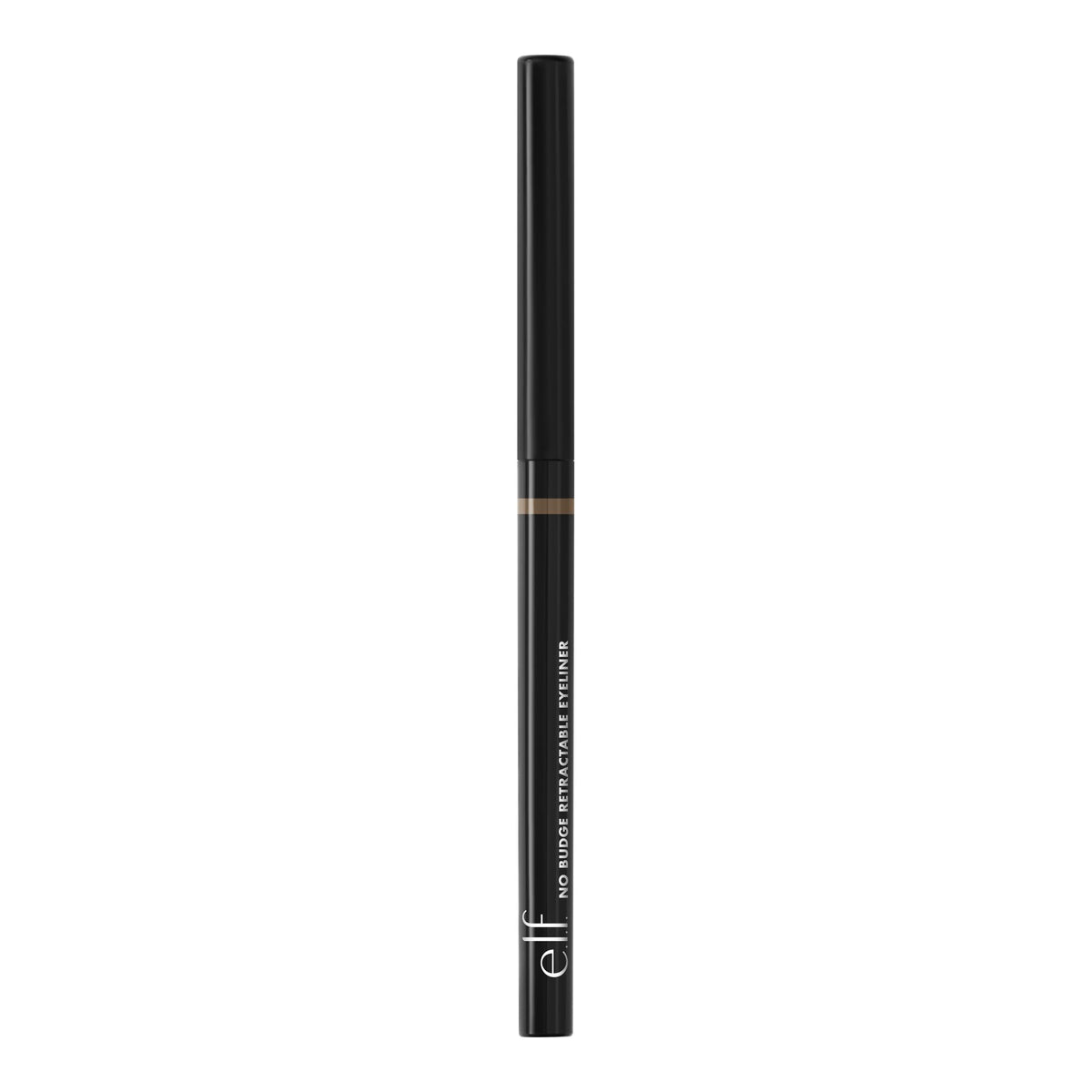 Application du crayon eyeliner e.l.f. sur l'œil