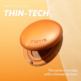 Application du fond de teint cushion TIRTIR sur le visage