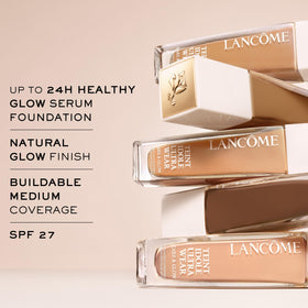 Application du fond de teint Lancôme sur une peau