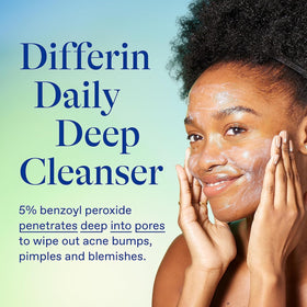 Application du gel adapalène sur la peau