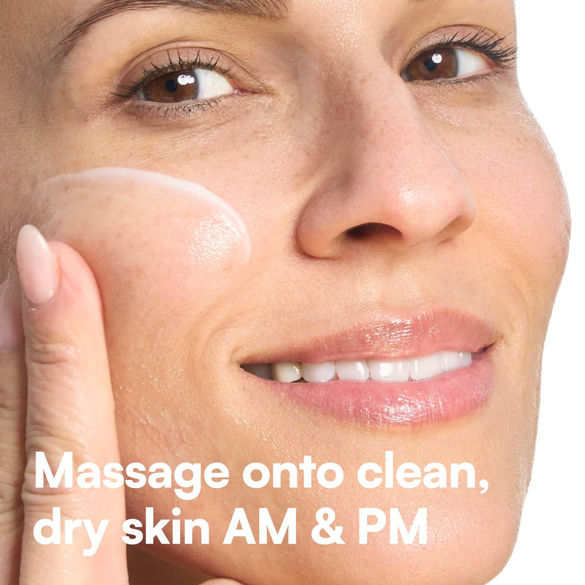 Application du Gel Hydratant Bliss sur le visage