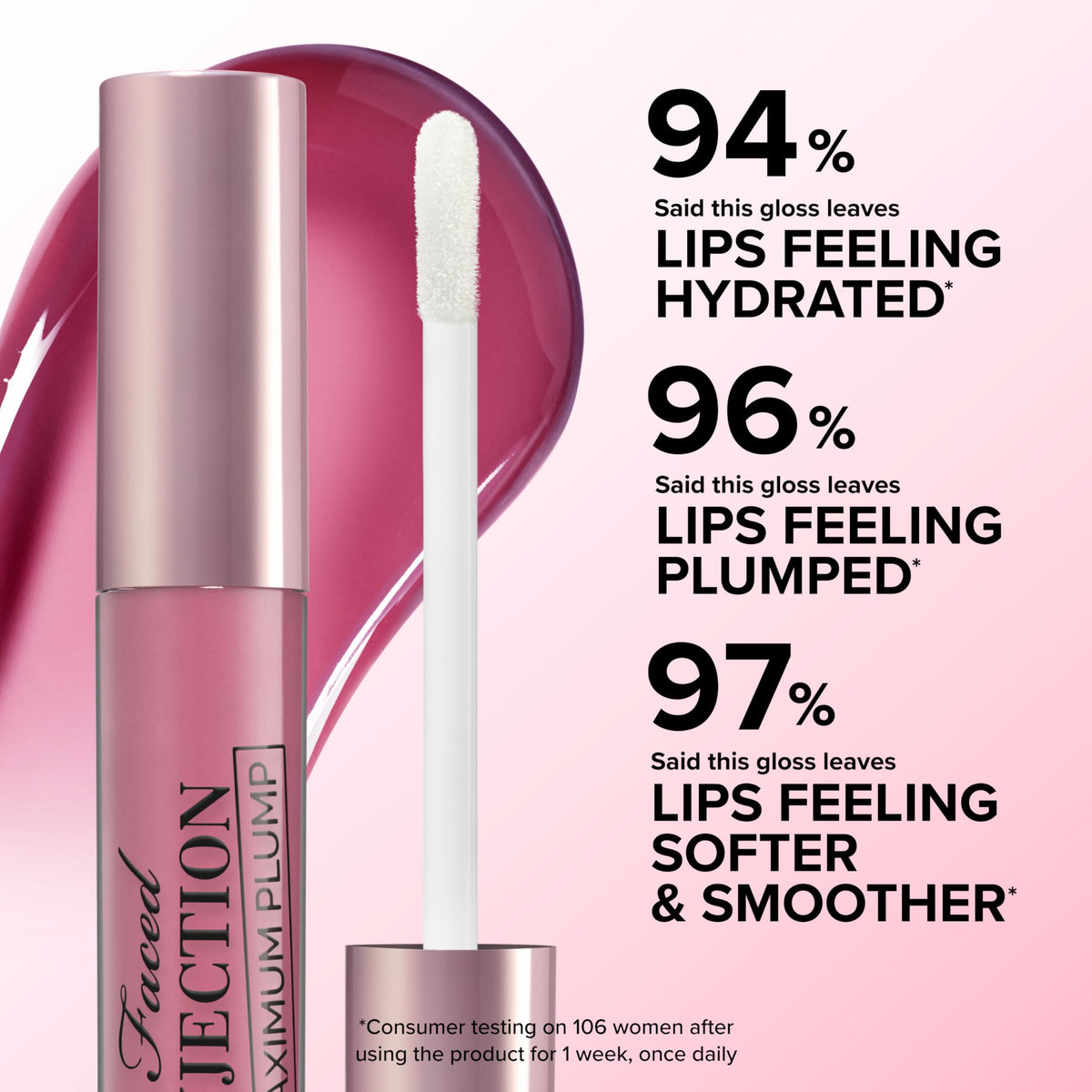 Application du gloss Too Faced Lip Injection Maximum Plump sur les lèvres