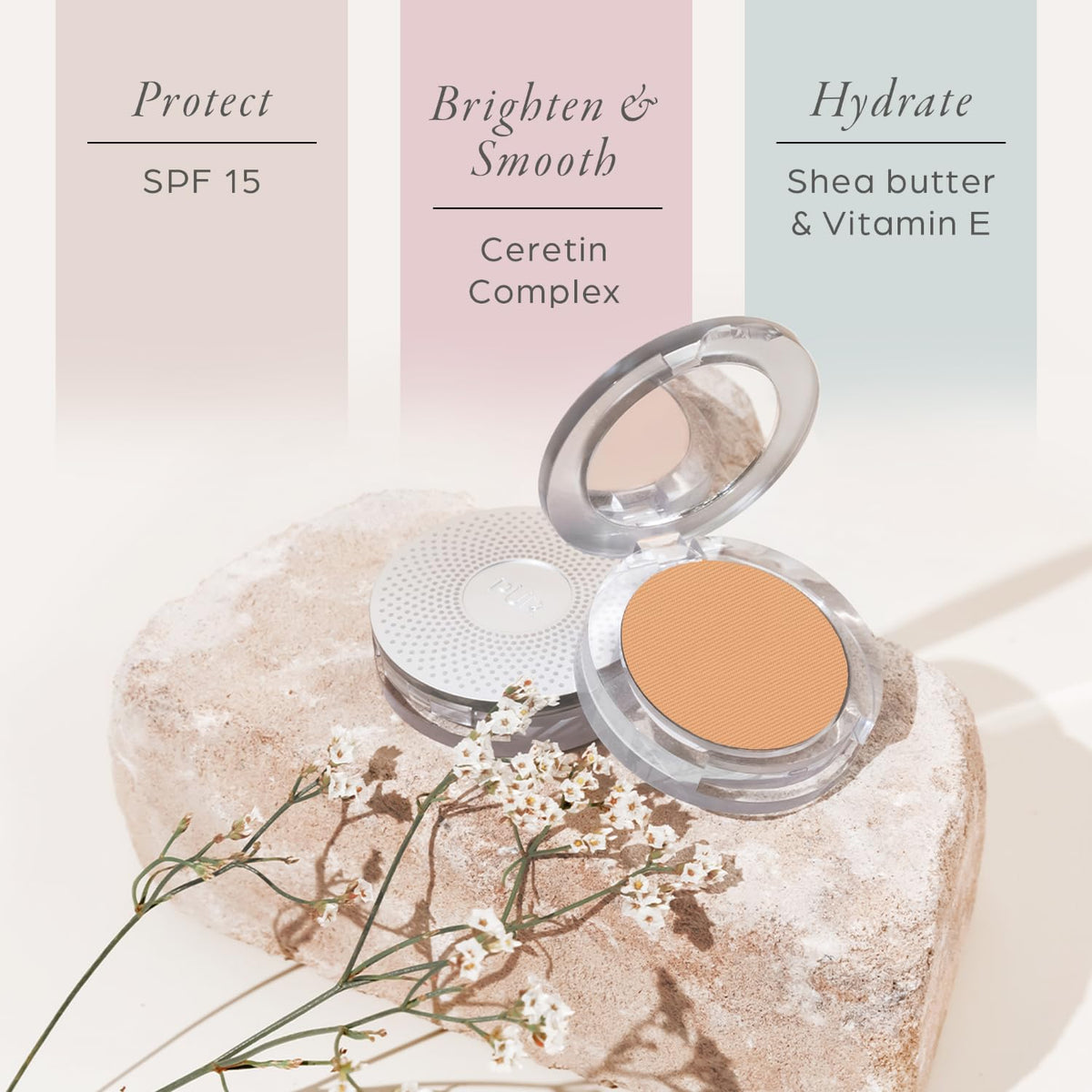 Application du PÜR MINERALS Fond de Teint Poudré 4-en-1