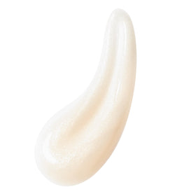 Application du sérum L'Oreal Paris Revitalift sur la peau