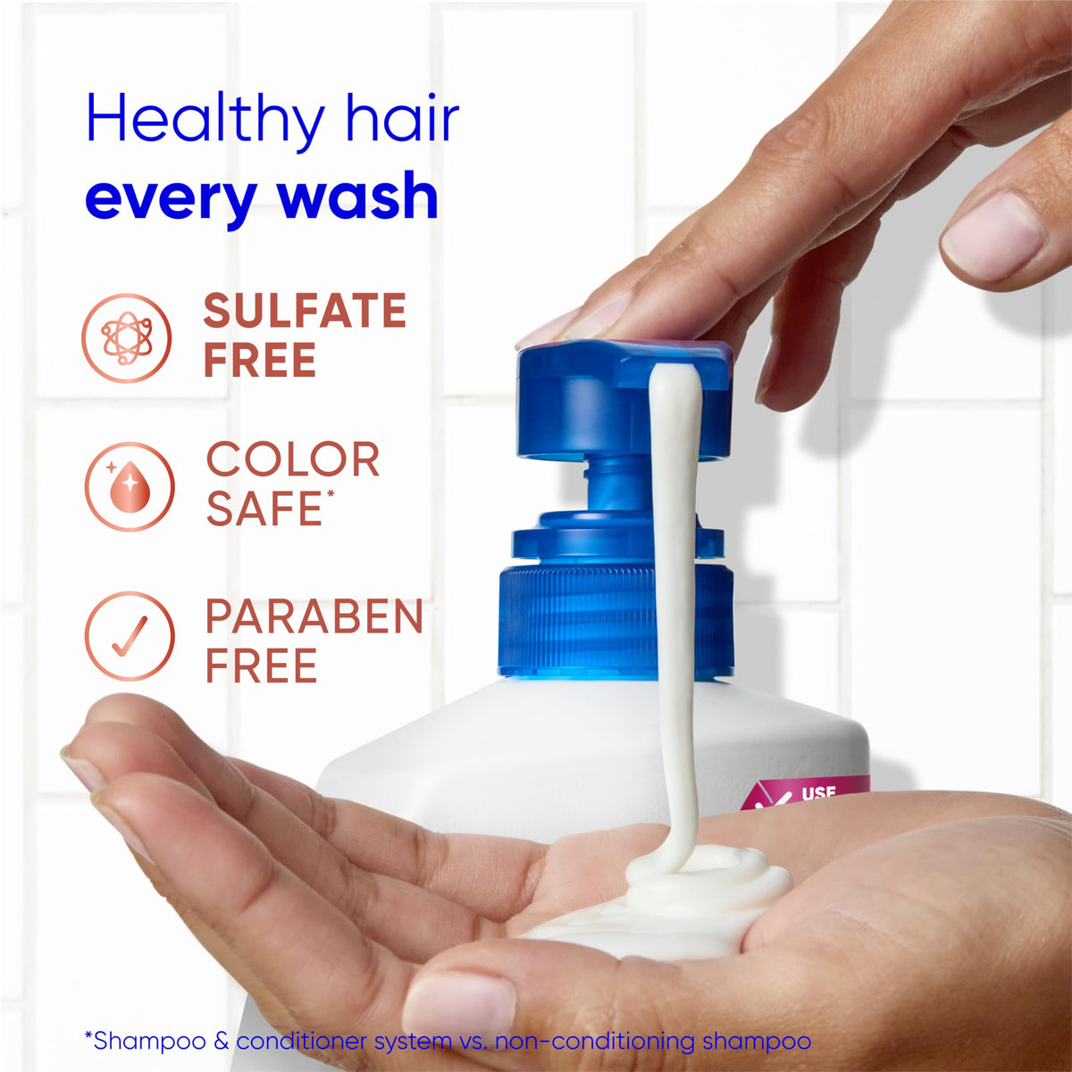 Application du shampooing Head & Shoulders Anti-Pelliculaire Beurre de Karité sur cheveux
