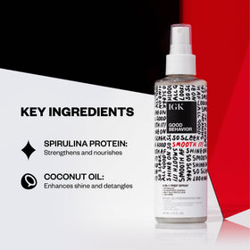 Application du spray IGK sur cheveux humides