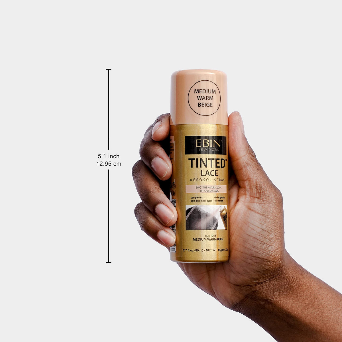 Application du Spray Teinté EBIN NEW YORK sur une perruque