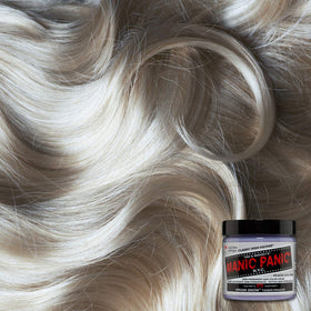 Application du Toner Cheveux MANIC PANIC Virgin Snow