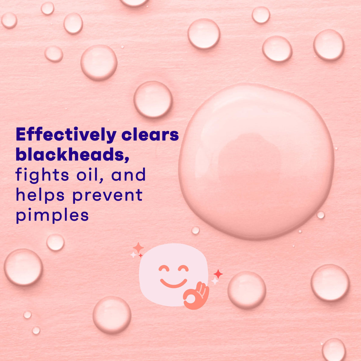 Application du tonique Clean & Clear sur un coton