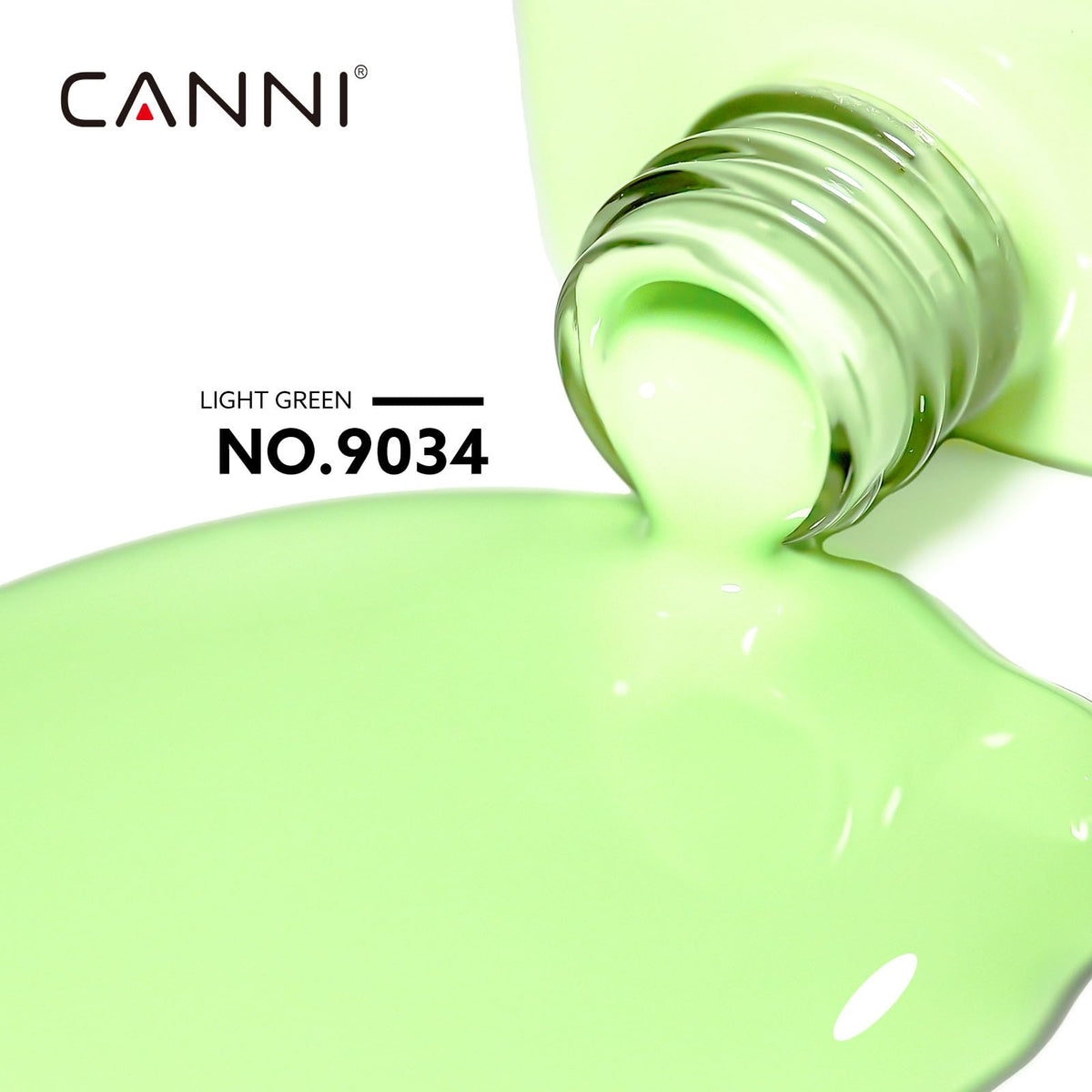 Application du vernis à ongles CANNI sur les ongles