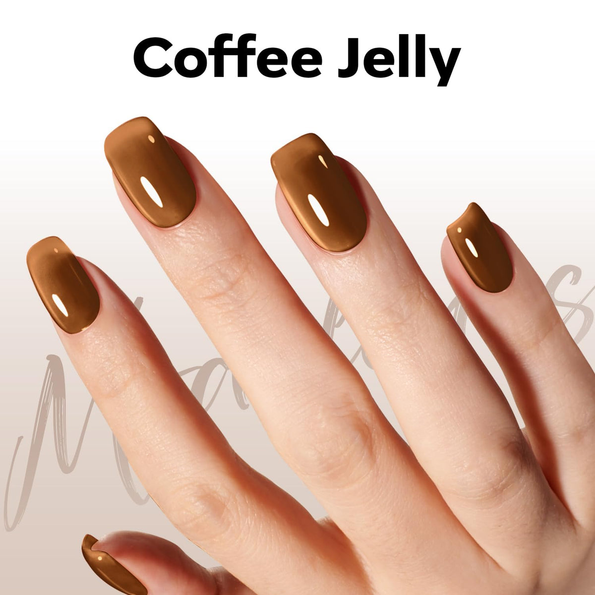 Application du vernis à ongles gel Jelly Brown Tea sur des ongles