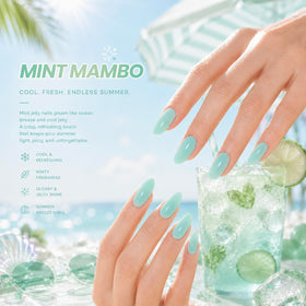 Application du vernis à ongles gel Mint Mambo sur des ongles