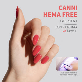 Application du vernis gel CANNI rouge orange sur les ongles