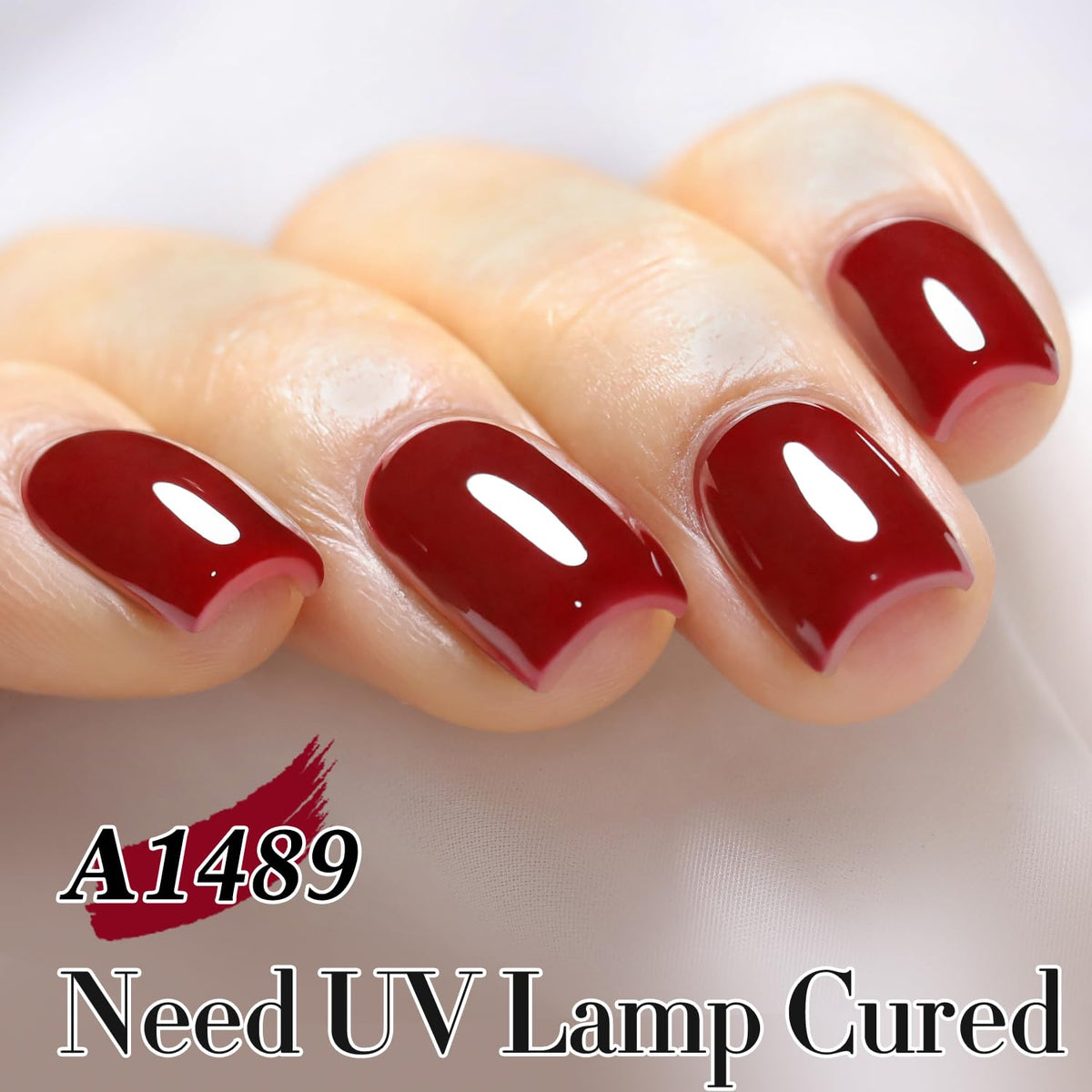 Application du vernis gel Double Rhythm sur des ongles