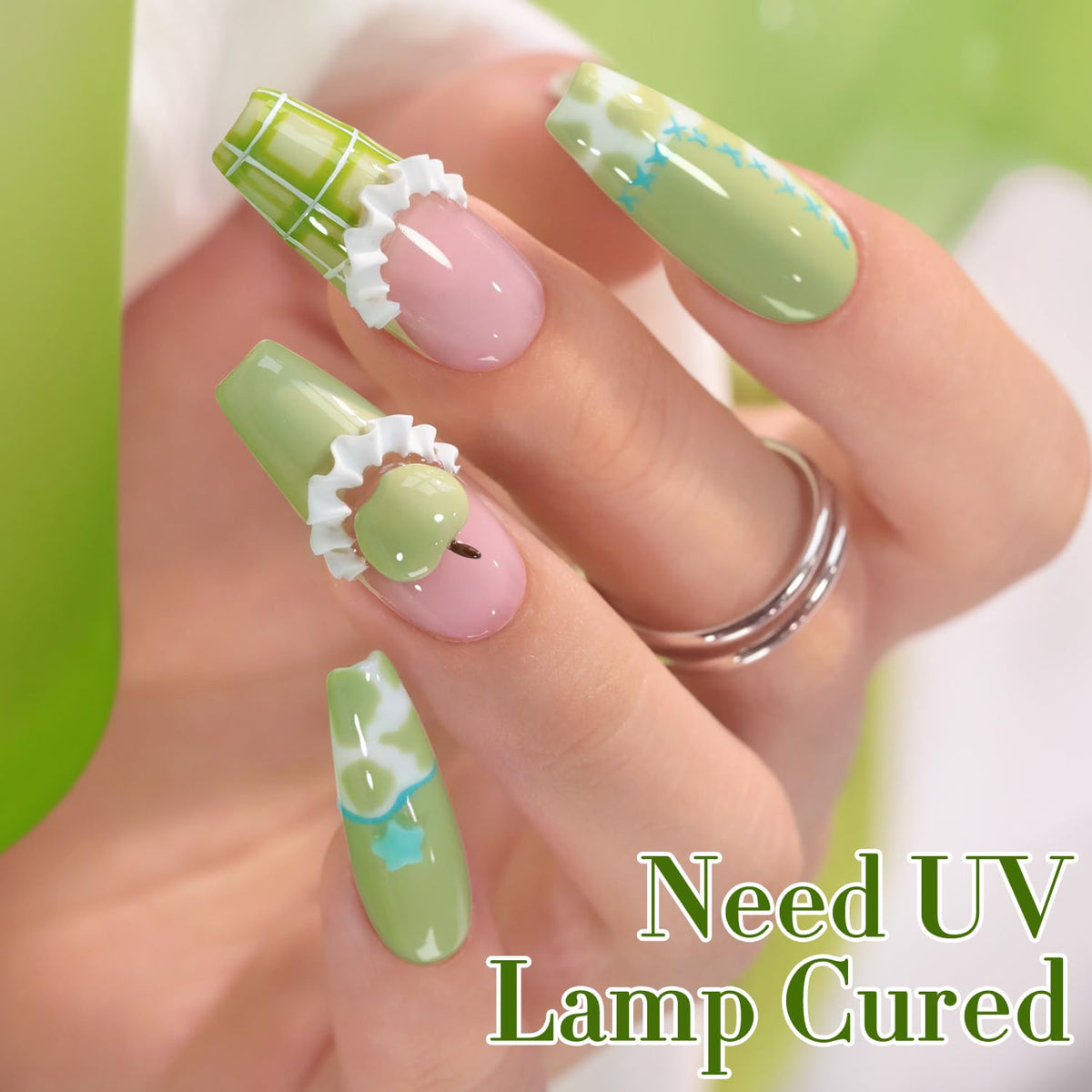 Application du vernis gel Double Rhythm sur des ongles