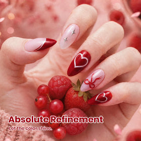 Application du vernis gel rouge sur des ongles