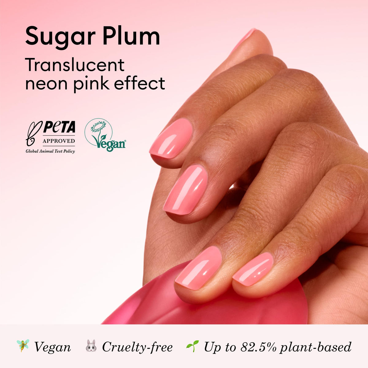 Application du vernis jelly Manucurist Sugar Plum sur des ongles naturels