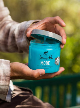 Arrière du flacon de gel coiffant JOHNNY B. Mode