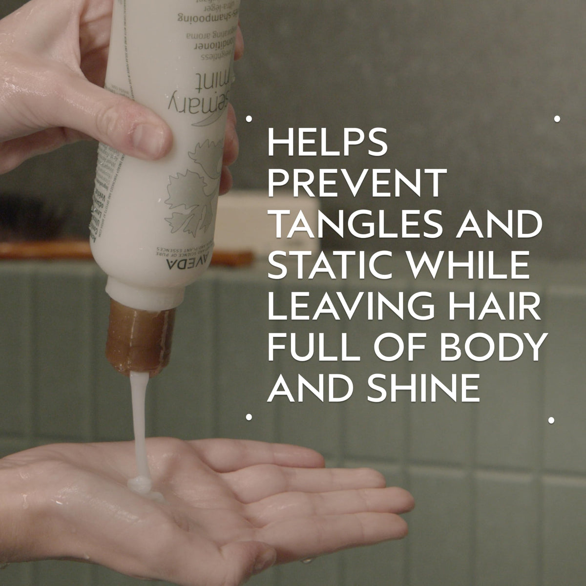 Aveda Rosemary Mint Après-shampoing Légèreté 50ml côté avec bouchon