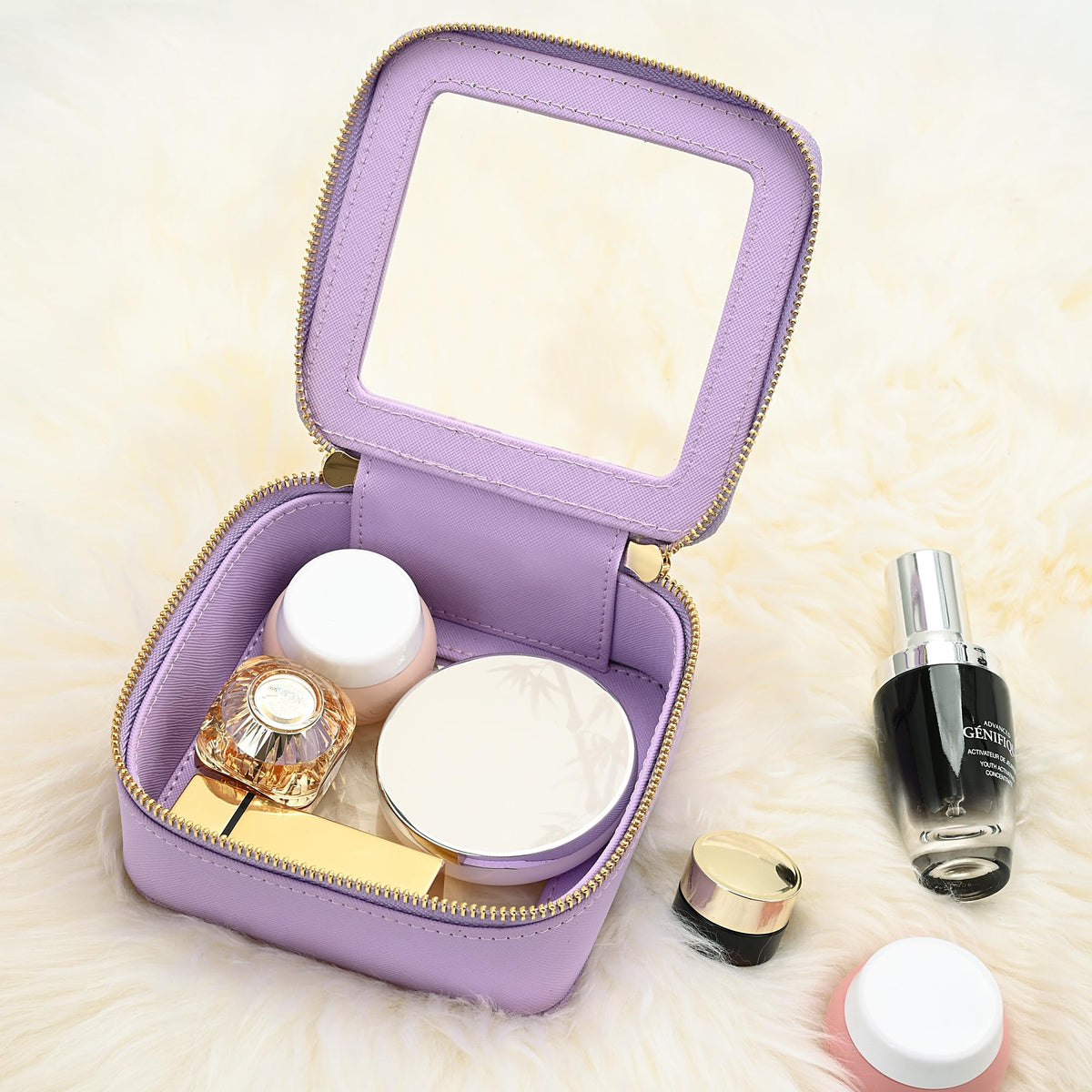 Aveniee Mini Trousse Maquillage Transparente ouverte avec cosmétiques