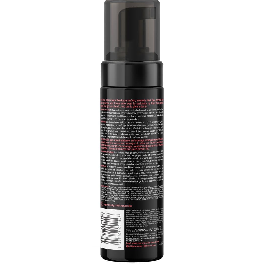 B.TAN Ultra Dark Self Tanner Mousse texture mousse sur la main
