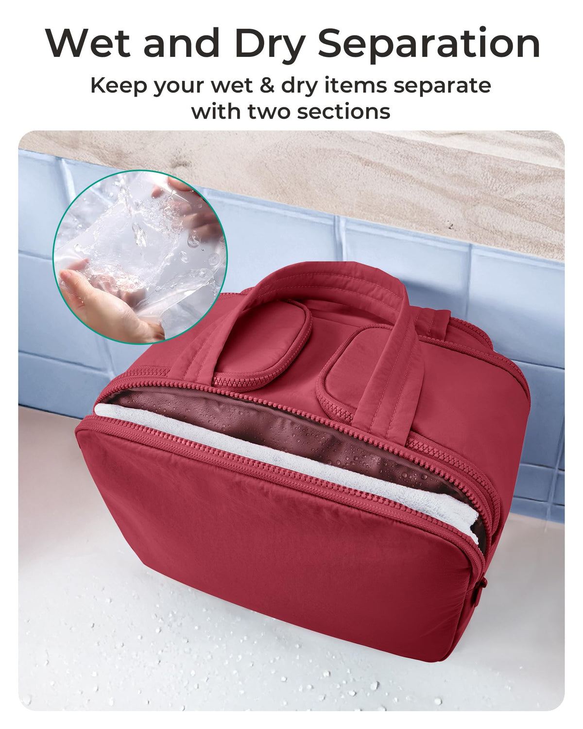 BAGSMART trousse de toilette posée sur une surface avec des produits de beauté