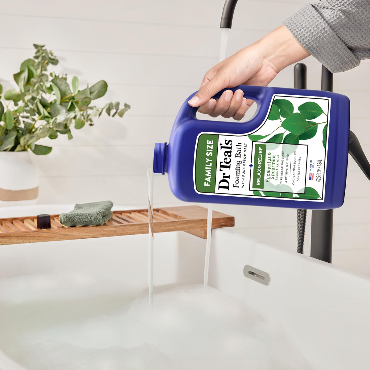Bain Moussant Dr Teal's avec des fleurs et des huiles essentielles