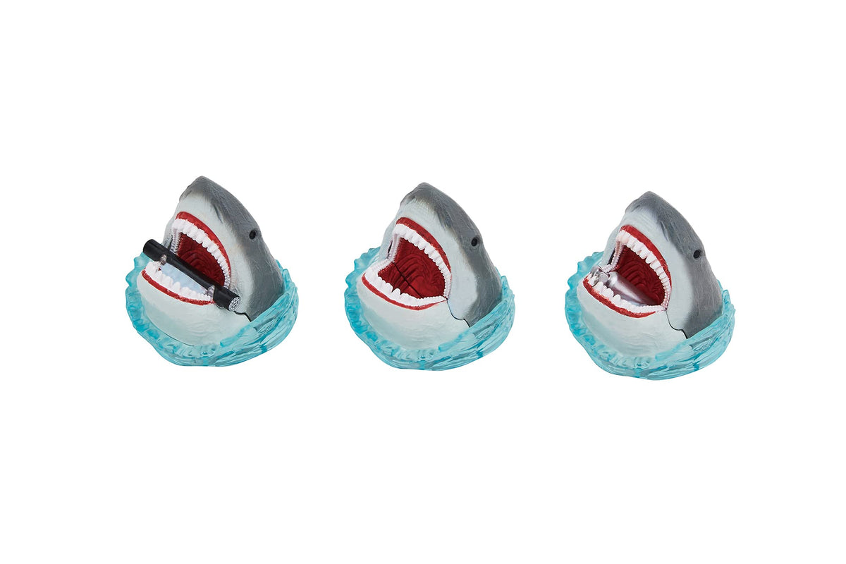BANDAI Bikkura Egg JAWS mascotte JAWS endommagée