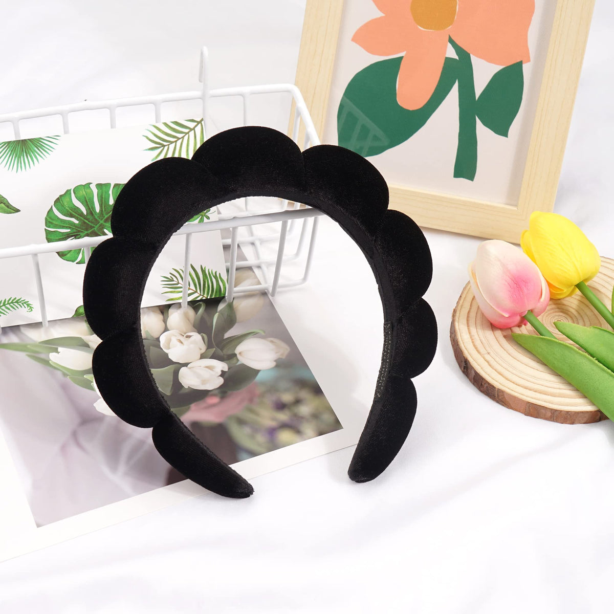 Bandeau Ayesha en éponge porté lors d'une routine de maquillage
